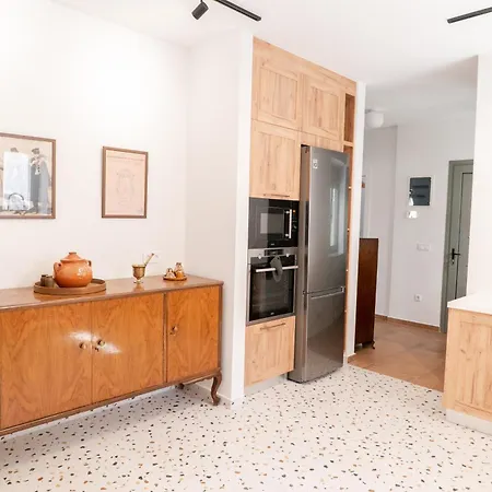 Casa de Férias Cube House - Detached With Garden And Parking