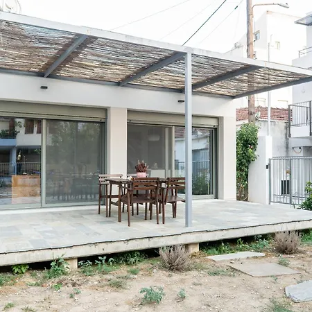 Cube House - Detached With Garden And Parking فولوس